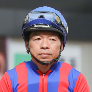 岡村 裕基 写真