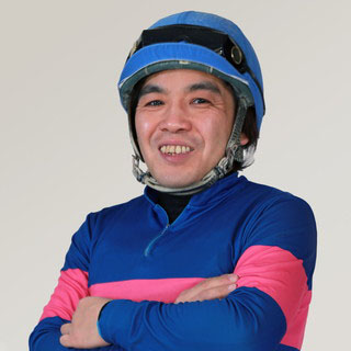 阿部 英俊 写真