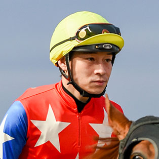 御神本 訓史 写真