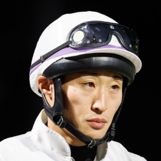 桑村 真明 写真