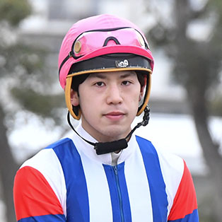 安藤 洋一 写真