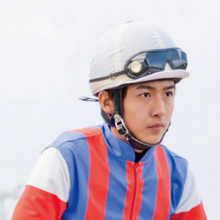 鴨宮 祥行 写真