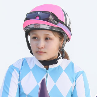 神尾 香澄 写真